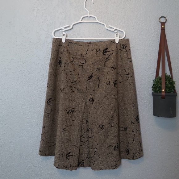 VINTAGE 90'S JONES WEAR SKIRT {14} - Picture 3 of 8